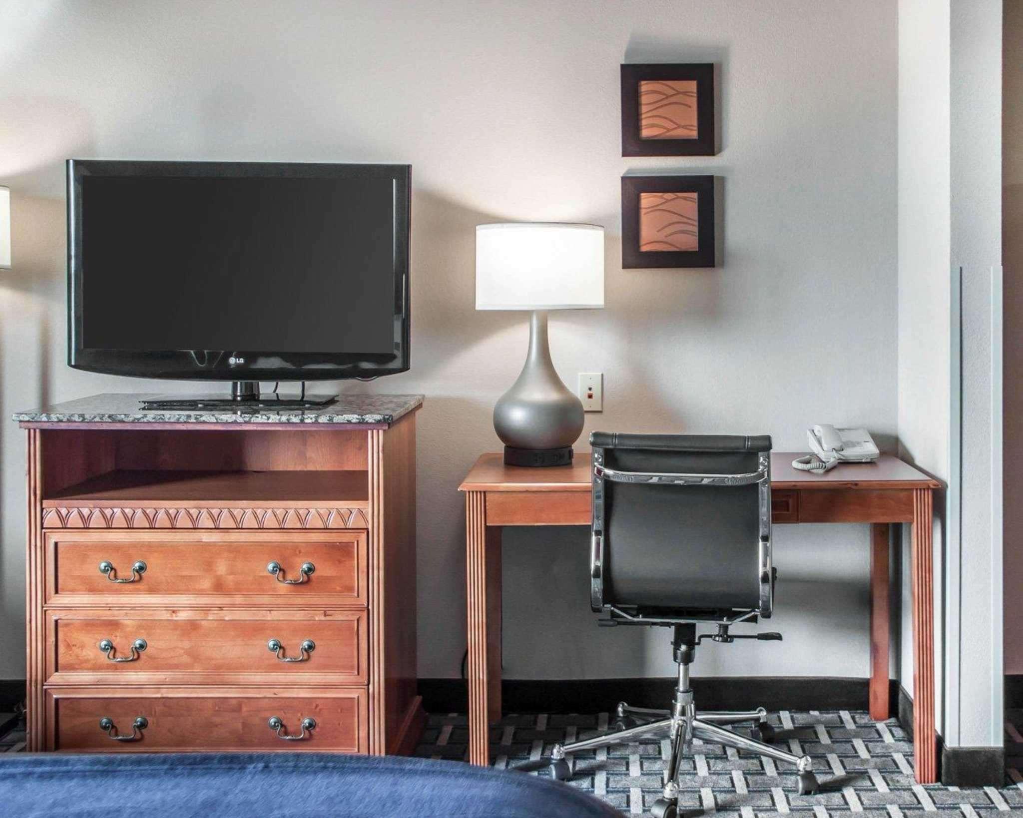 Holiday Inn Express & Suites Weatherford By Ihg Exterior foto