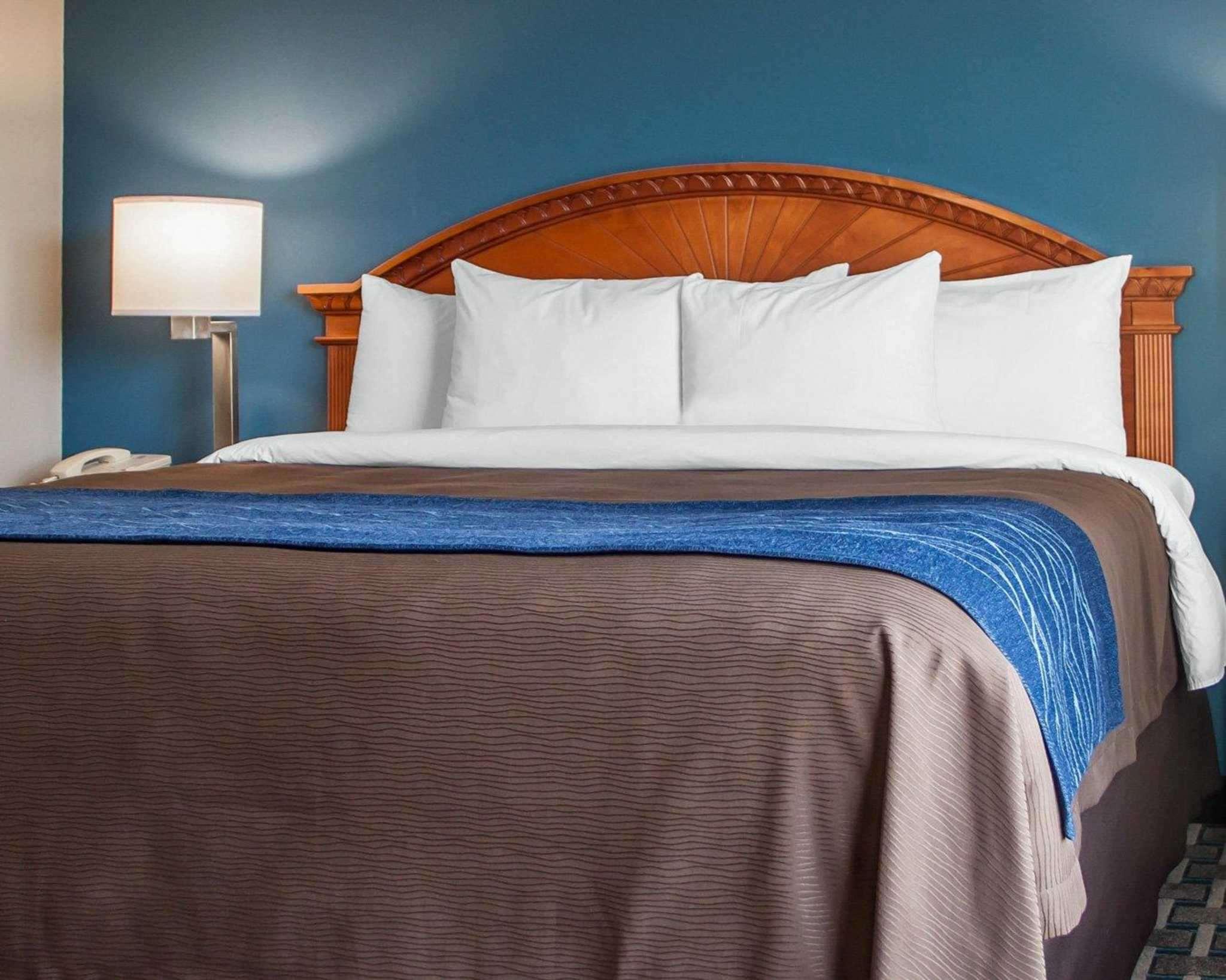 Holiday Inn Express & Suites Weatherford By Ihg Exterior foto