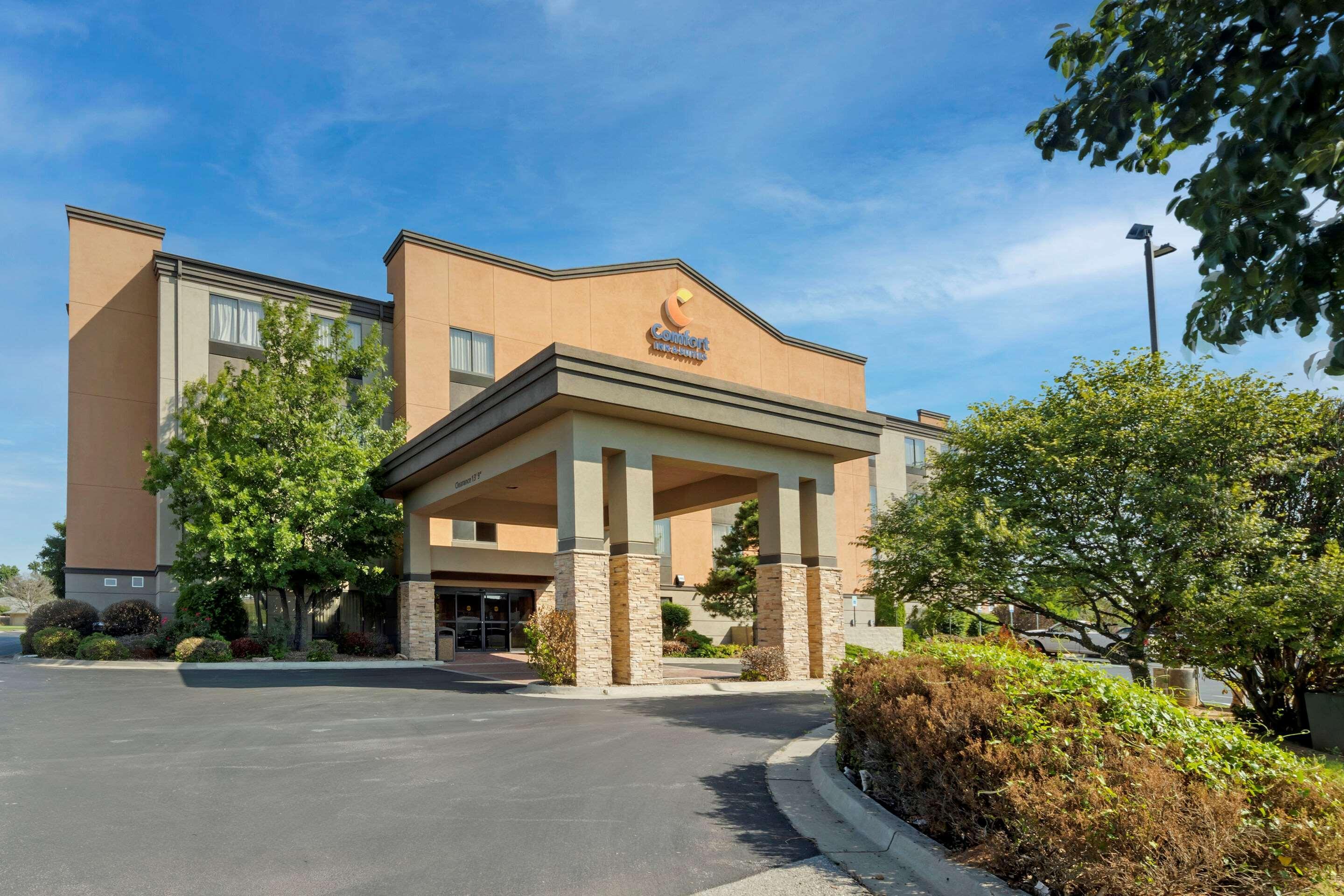 Holiday Inn Express & Suites Weatherford By Ihg Exterior foto