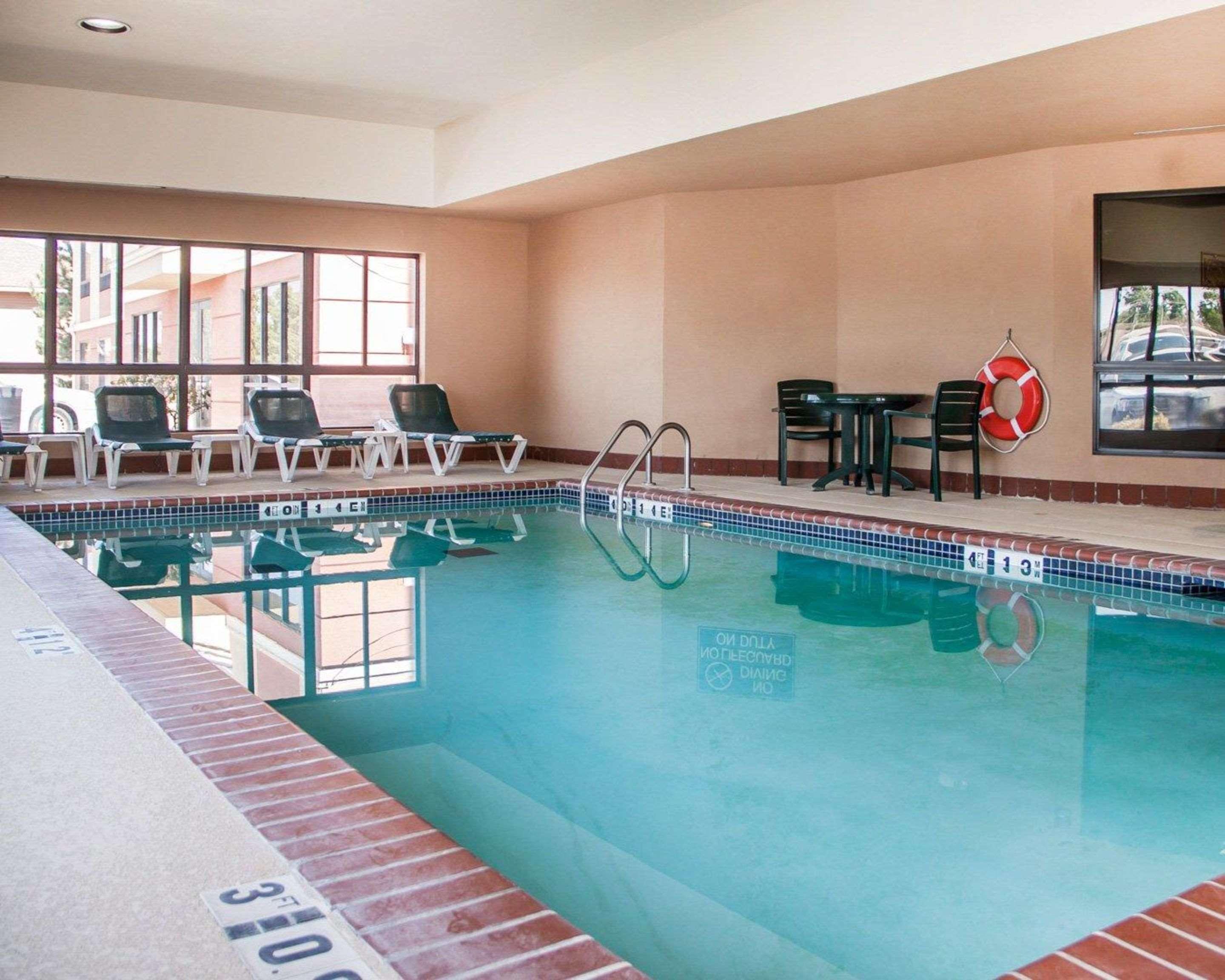 Holiday Inn Express & Suites Weatherford By Ihg Exterior foto